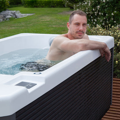 Iceland Pro Cold Plunge