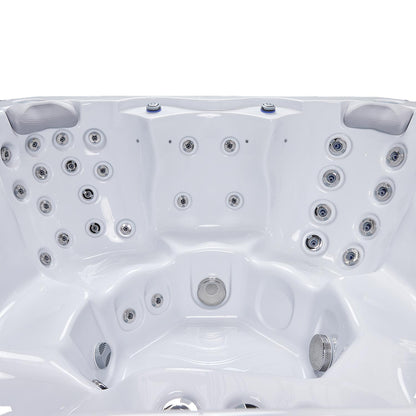 Prague Life Hot Tub