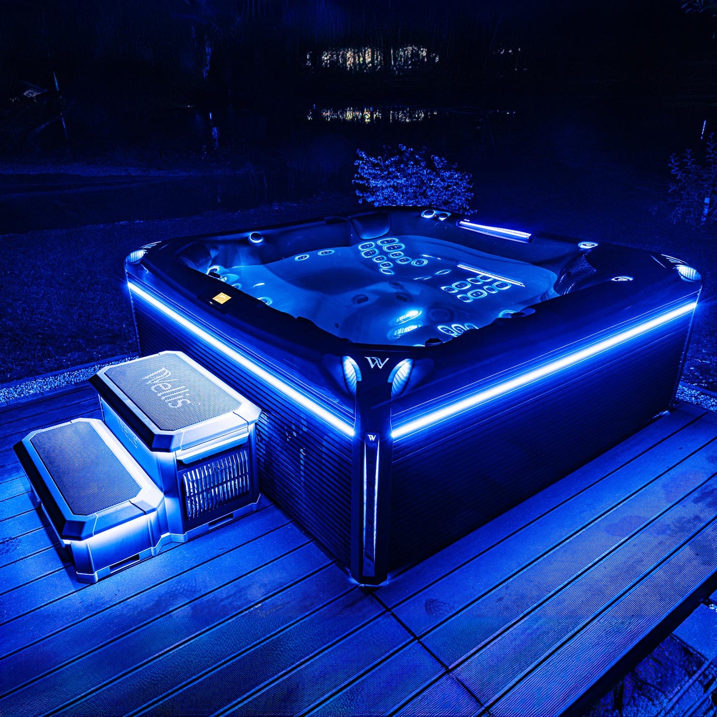 Everest Life Hot Tub - Premium