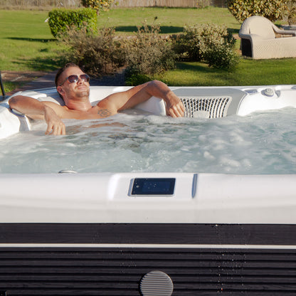 Elbrus Life Hot Tub - Premium