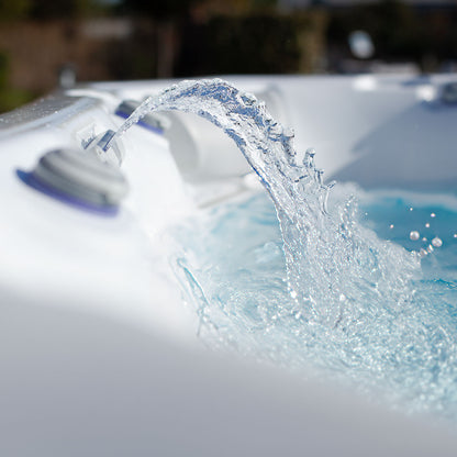 Elbrus Life Hot Tub - Premium