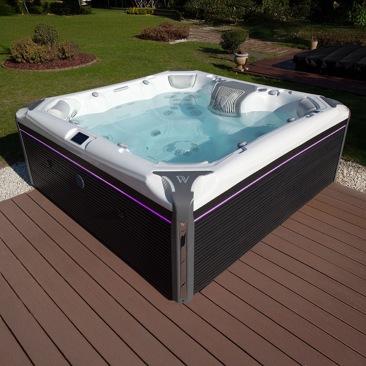 Elbrus Life Hot Tub - Premium